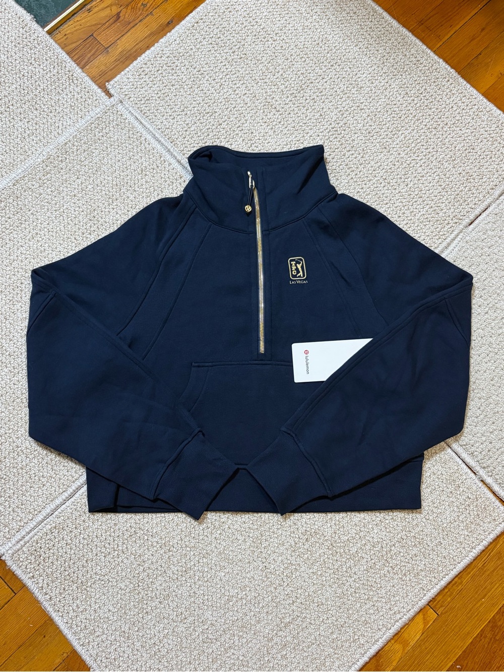 Lululemon Scuba Oversized Funnel Neck Crop 1/2 Zip Sweatshirt XS/S Navy Casual